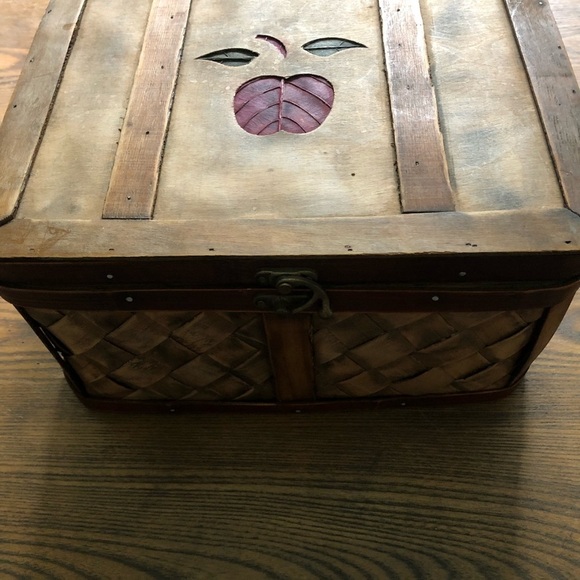 🎄 Wood box with apple And braided details Farmhouse - Picture 3 of 9